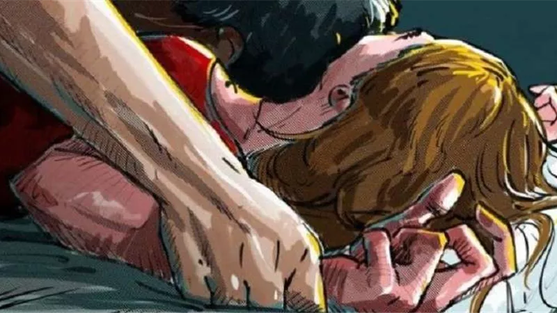 طالب سكران يغتصب والدته ويمزق ملابسها