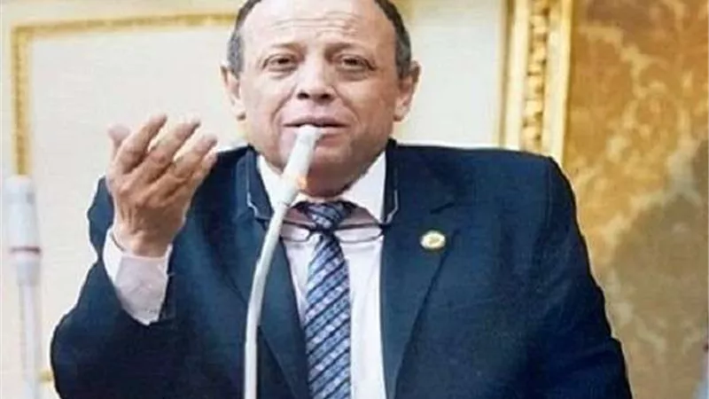 نائب يطالب بحل أزمة هيئة المجتمعات العمرانية مع الشباب والمستثمرين