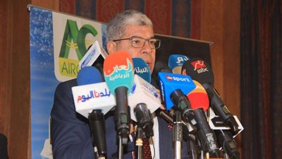 شوبير يكشف الأندية المشاركة في البطولة العربية والإفريقية