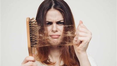 وصفات طبيعية لعلاج تقصف الشعر و