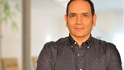 استشاري جراحة: 