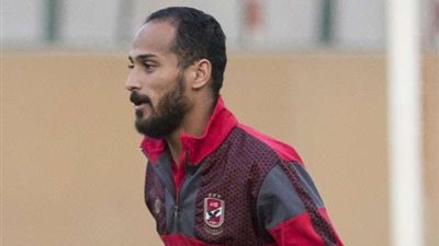 أيمن عبد العزيز: وليد سليمان لاعب كبير.. ومقارنته مع صلاح ظالمة