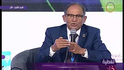 المصريين الأحرار يهنئ هاني عازر لحصوله على وسام الاستحقاق  بألمانيا