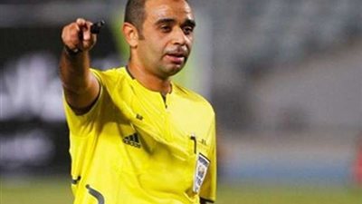 سمير عثمان: قرار إلغاء هدف إنبي في شباك الأهلي سليم