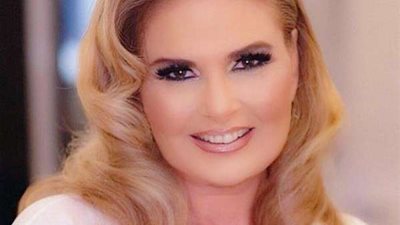 وصلة رقص مثيرة ليسرا على أنغام محمد حماقي