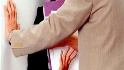 رئيس جمهورية سابق متهم بالتحرش.. والضحية تروي 