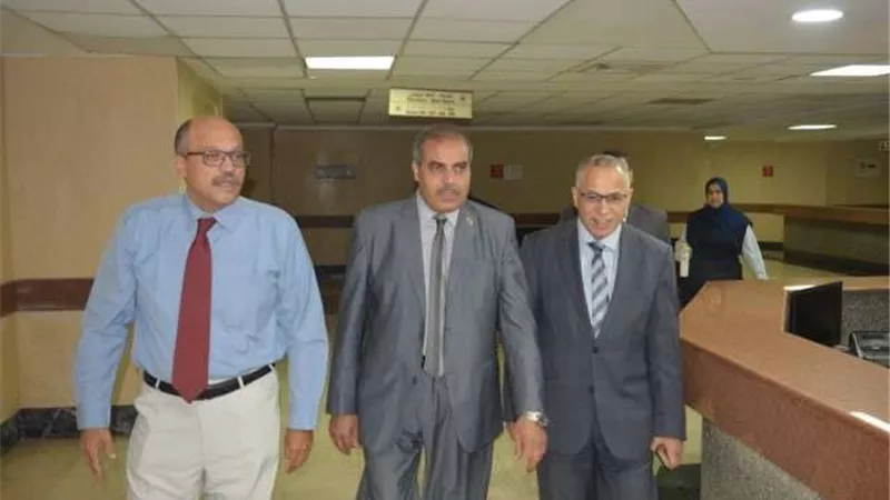 رئيس جامعة الأزهر يتفقد سير الامتحانات بكلية الزراعة اليوم