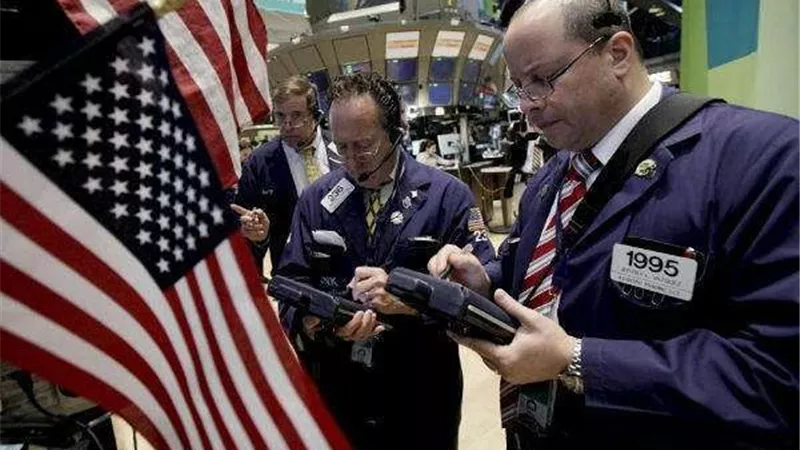 مع تعافي شركات الطاقة.. ارتفاع الأسهم الأمريكية بعد جلستين من الخسائر