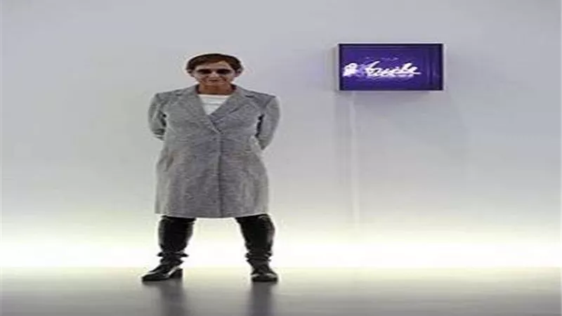 الفنانة العالمية بريجيت كوفانس تشارك في بينالي القاهرة الدولي