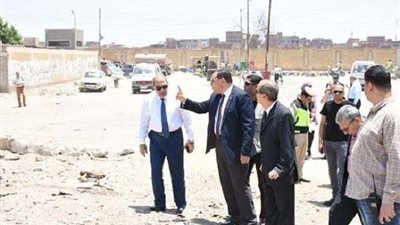 محافظ الشرقية يتفقد أعمال إنشاء موقف أبو حاكم الجديد بالزقازيق