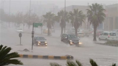 أمطار غزيرة ورعد على مدن وقرى شمال سيناء
