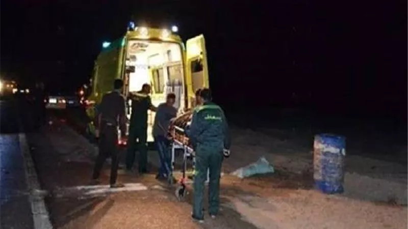 إصابة 15 شخص  جراء انقلاب ميكروباص ببني سويف