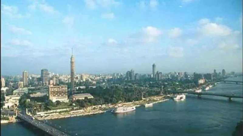 مائل للحرارة على القاهرة.. الأرصاد تعلن طقس الغد