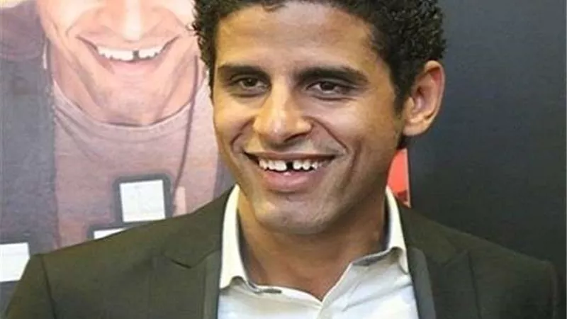 أحمد فتحي يسخر من حمدي المرغني بصورة