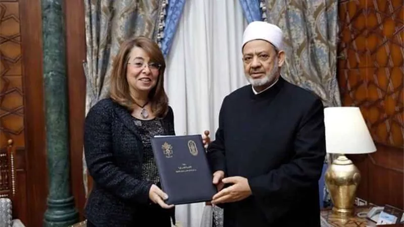 شيخ الأزهر يبحث مع وزيرة التضامن الاجتماعي سبل التعاون المشترك