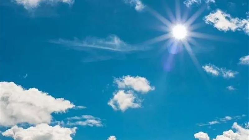 الأرصاد: طقس اليوم مائل للحرارة.. والعظمى بالقاهرة 35
