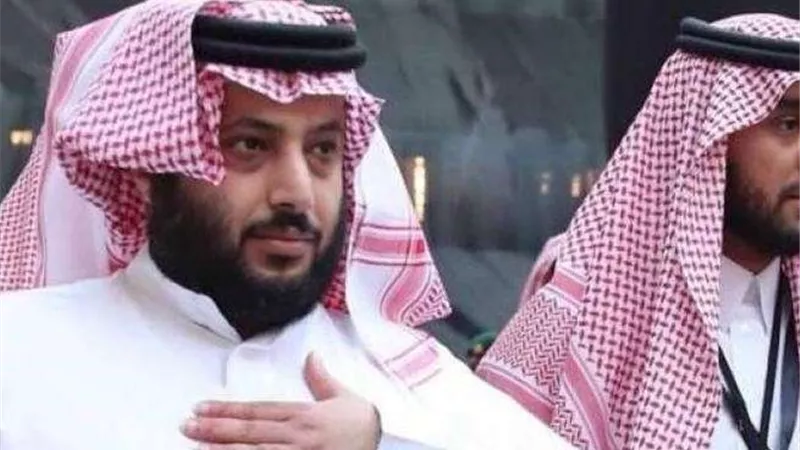 تركي آل الشيخ يصل مقر الزمالك استعدادًا للمؤتمر الصحفي