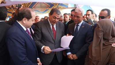 بالصور.. سعفان يفتتح ملتقى توظيف يوفر 9490 فرصة عمل بالمنوفية