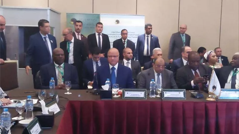 محافظ القاهرة يشارك في اجتماع منظمة المدن والحكومات المحلية المتحدة