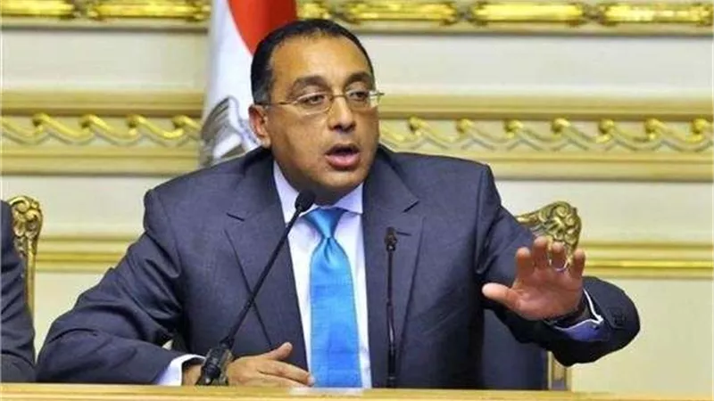 رئيس الوزاء يترأس اجتماع المجلس الأعلى للتخطيط والتنمية العمرانية