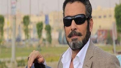 أحمد عبد العزيز: متشوق للغاية للسينما والمنتجين سبب غيابي