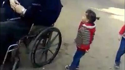منع مواطن من ذوي الاحتياجات الخاصة من دخول حفلة علي الحجار بطنطا
