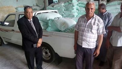 ضبط طن ونصف دقيق مدعم قبل بيعه بالسوق السوداء ببني سويف