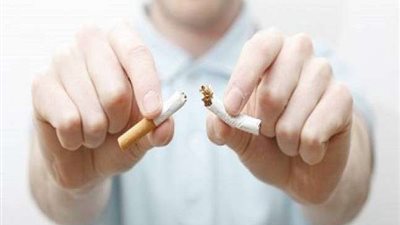دراسة تكشف عن علاقة التدخين بآلام الظهر والمفاصل