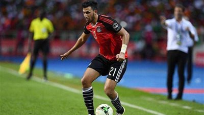 تريزيجيه يتلاعب بدفاع منتخب زيمبابوي ويسجل هدف مصر الأول