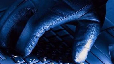 القبض على طالب يستغل الانترنت لنشر أسئلة امتحانات الثانوية بالقليوبية