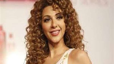 بعد إساءتها للمصريين.. ميريام فارس تعتذر في بيان رسمي