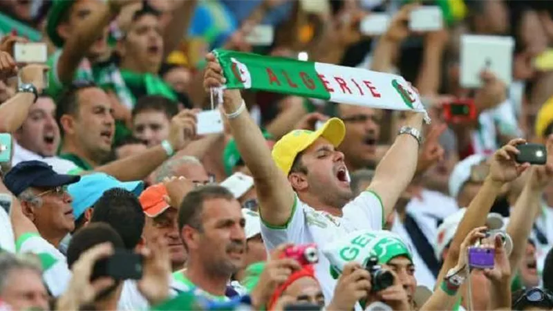 كاف يعاقب الجزائر وتهديدات بالحرمان من الجماهير