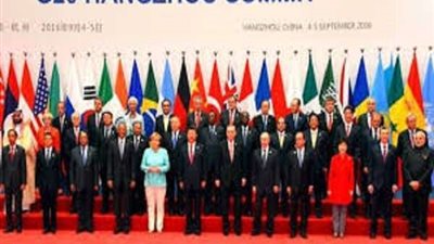السيسي يشارك في جلسة علاقة التجارة والاستثمار بالاقتصاد العالمي