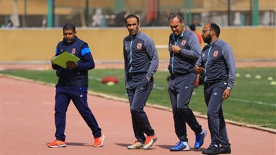 لاسارتي يجتمع مع جهازه المعاون قبل مران اليوم