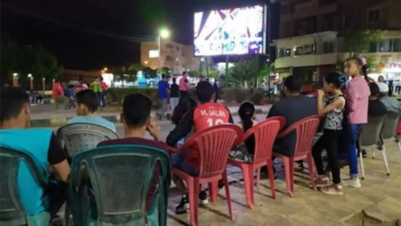 نقل شاشات عرض أمم أفريقيا من الميادين العامة بالوادي الجديد