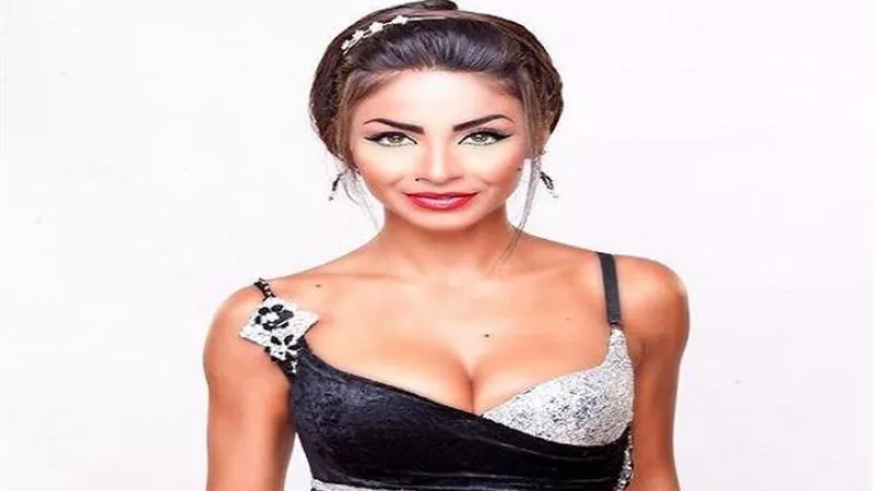 بالفيديو.. دوللي شاهين تحتفل بعيد ميلادها