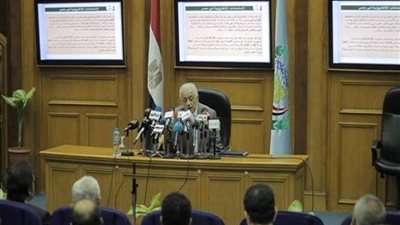 التعليم: 13 سببا وراء جعل امتحان الدور الثاني لأولى ثانوي ورقياً