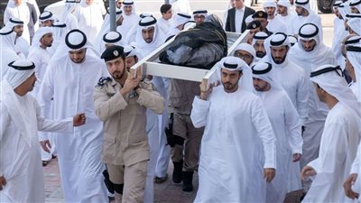بالصور.. مراسم تشييع جثمان خالد بن سلطان بن محمد القاسمي
