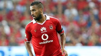 حسام عاشور يكتفي بجلسة بالجيم  في تدريبات الأهلي