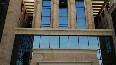 النيابة تطلب تحريات ضبط عامل لتقليده علامات التجارية بالأزبكية