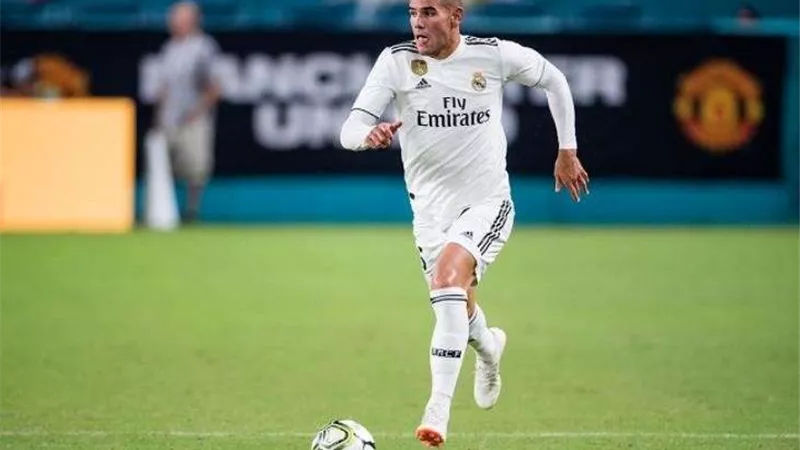 ميلان يضم لاعب ريال مدريد رسميًا