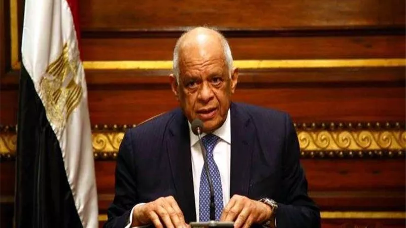علي عبد العال يرفع الجلسة العامة للبرلمان