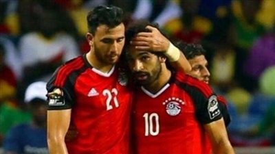 ”صلاح” يداعب ”تريزيجيه” على ”تويتر”:”اتفضل يازميلى”