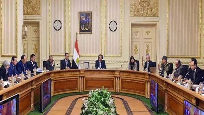 بدء اجتماع الحكومة الأسبوعي لمناقشة عدد من الملفات