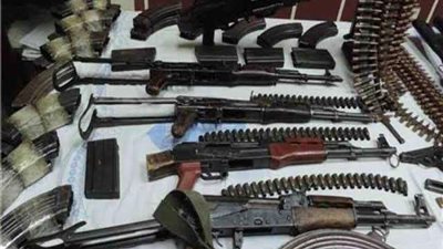 ضبط 889 متهما بحوزتهم 12 قطعة سلاح ناري في حملات أمنية
