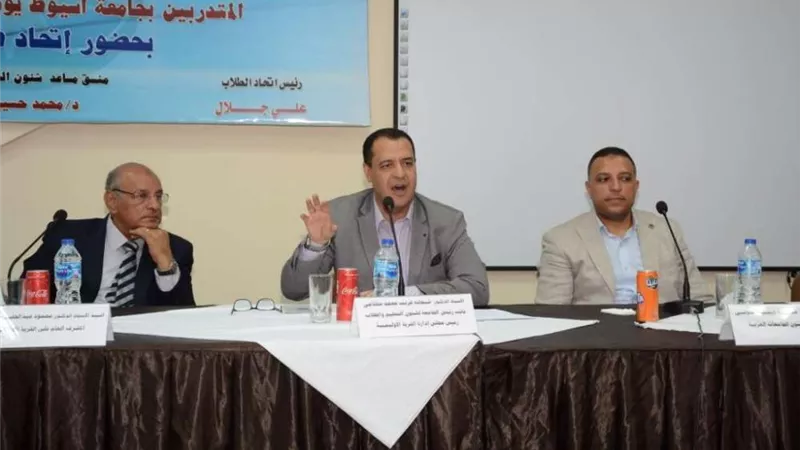 جامعة أسيوط تقيم حفلاً لاستقبال الطلاب العرب ضمن برنامج التدريب الصيفي