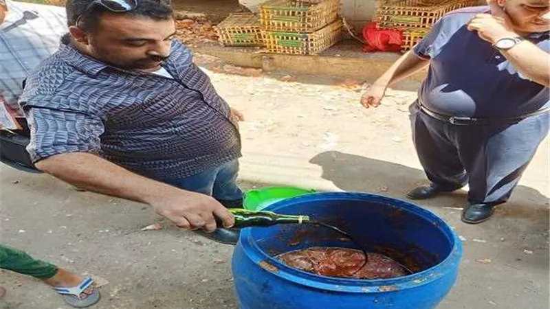 صحة الشرقية: غلق 2 منشأة وإعدام 955 كجم أغذية بمحلات الكشري ببلبيس