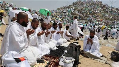 وزراء الأوقاف والطيران والري يلتقون اليوم أول أفواج الحجاج