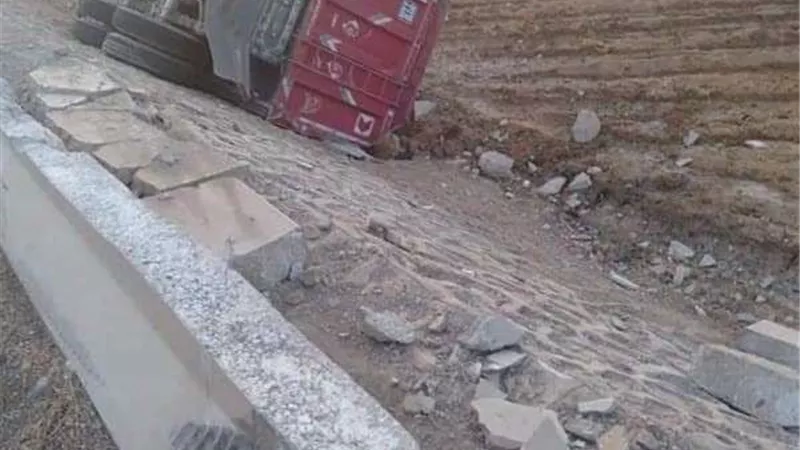 بالصور.. مصرع 3 أشخاص وإصابة 10 آخرين في حادث دموي بالجيزة