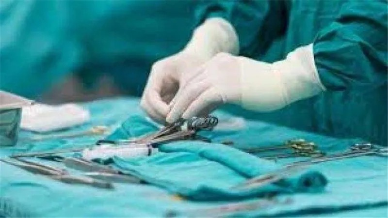 وفاة فتاة عقب إجراء عملية ”تدبيس معدة”